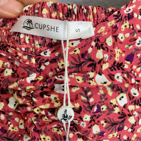 Cupshe Floral Puff Sleeve Dress Size S NWT - Picture 8 of 9